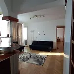 아파트 Cozy Place 부쿠레슈티