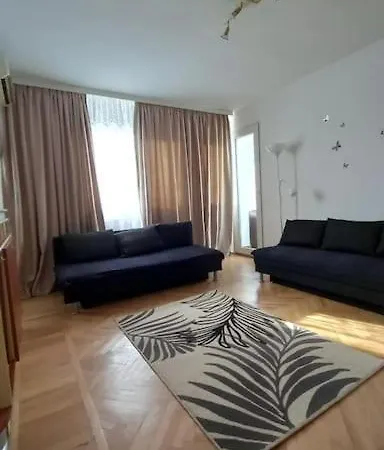 Cozy Place Apartment