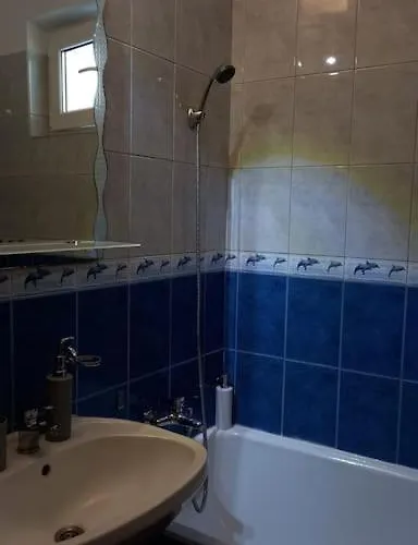 Апартаменти Cozy Place *