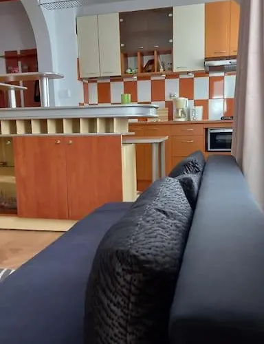 Cozy Place Апартаменты *